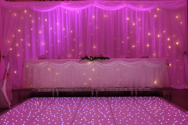 starlit-dancefloor-and-wedding-curtains